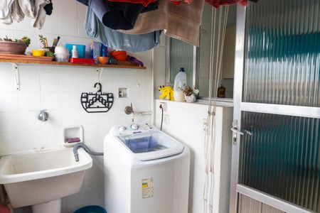 Apartamento à venda com 75m², 2 quartos e 1 vagaLavanderia