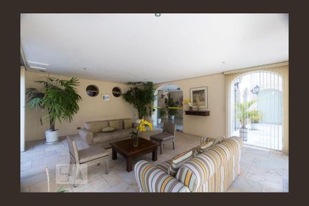 Apartamento à venda com 75m², 2 quartos e 1 vagaÁrea comum - Sala de Reunião