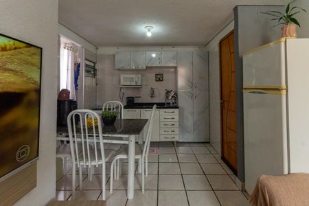Sala/Cozinha de apartamento para alugar com 1 quarto, 36m² em Vila Esperança, São Paulo