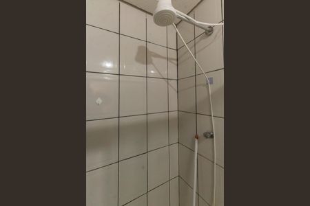 Banheiro de apartamento para alugar com 1 quarto, 36m² em Vila Esperança, São Paulo