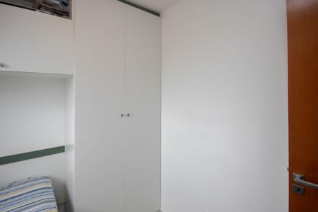 Quarto 1 de apartamento para alugar com 2 quartos, 40m² em Vila Gustavo, São Paulo