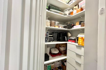 Apartamento à venda com 115m², 2 quartos e 2 vagasDespensa