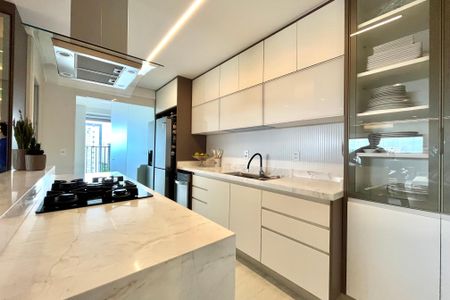 Apartamento à venda com 115m², 2 quartos e 2 vagasCozinha