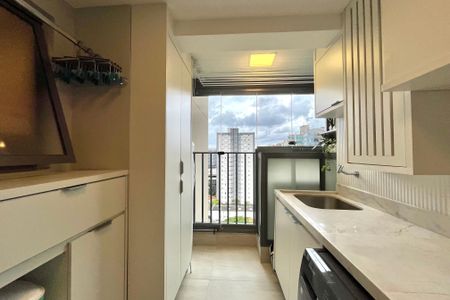 Apartamento à venda com 115m², 2 quartos e 2 vagasÁrea de Serviço