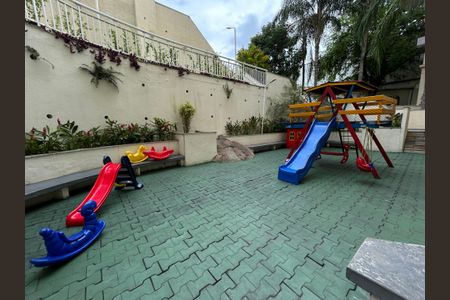 Apartamento à venda com 67m², 3 quartos e 1 vagaÁrea comum - Playground