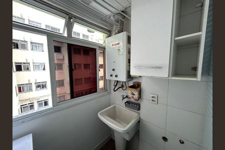 Apartamento à venda com 67m², 3 quartos e 1 vagaÁrea de Serviço