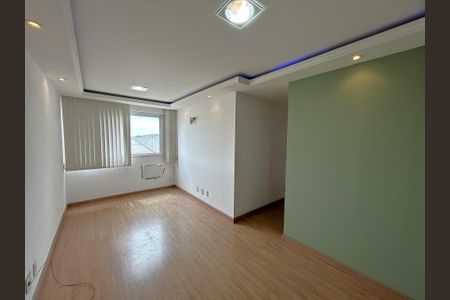 Sala de apartamento à venda com 3 quartos, 67m² em Quintino Bocaiúva, Rio de Janeiro