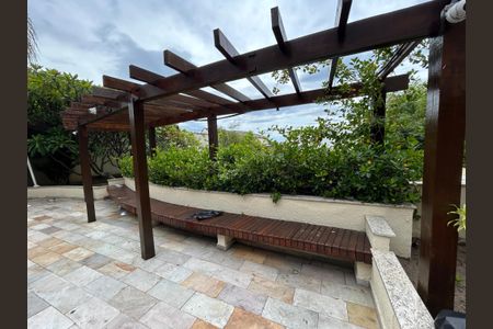 Apartamento à venda com 67m², 3 quartos e 1 vagaÁrea comum