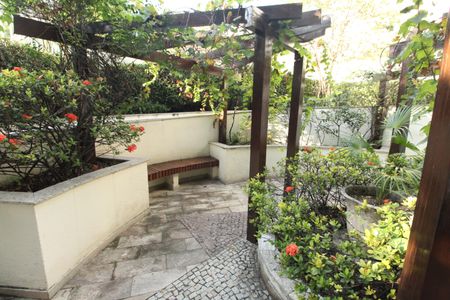 Apartamento à venda com 67m², 3 quartos e 1 vagaÁrea comum