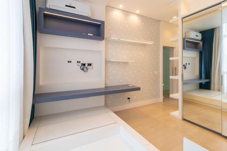 Casa de condomínio para alugar com 343m², 3 quartos e 4 vagasQuarto 2 - Suíte