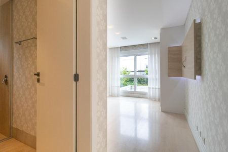 Casa de condomínio para alugar com 343m², 3 quartos e 4 vagasQuarto 4 - Suíte