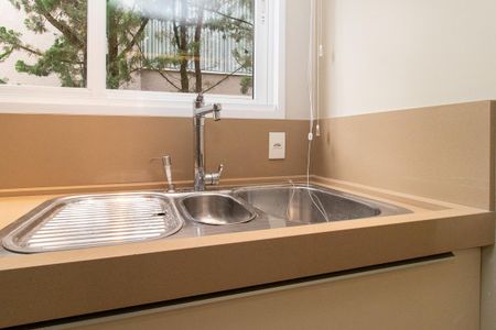 Casa de condomínio para alugar com 343m², 3 quartos e 4 vagasDetalhe da cozinha