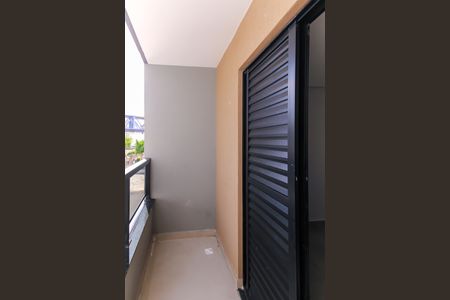 Quarto 1 - Varanda de apartamento para alugar com 2 quartos, 56m² em Vila Invernada, São Paulo