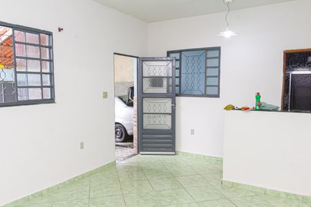 Sala de casa para alugar com 1 quarto, 88m² em Campo Grande, Rio de Janeiro