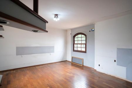 Casa à venda com 293m², 3 quartos e 5 vagasSuíte 1