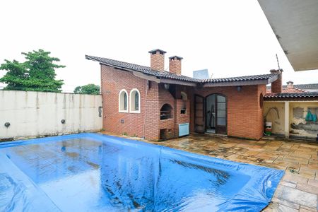 Casa à venda com 293m², 3 quartos e 5 vagasQuintal