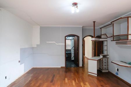 Casa à venda com 293m², 3 quartos e 5 vagasSuíte 1