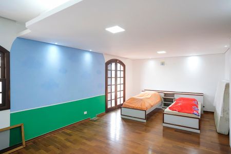 Casa à venda com 293m², 3 quartos e 5 vagasSuíte 2