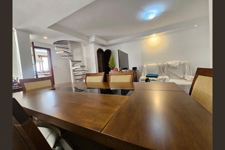 Sala de casa à venda com 2 quartos, 145m² em Jardim Hipico, São Paulo