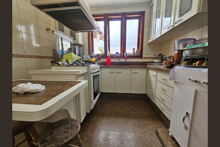 Casa à venda com 145m², 2 quartos e 2 vagasCozinha