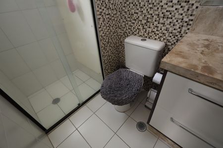 Apartamento à venda com 73m², 2 quartos e 1 vagaBanheiro da Suíte