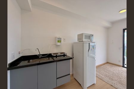 Studio para alugar com 27m², 0 quarto e sem vaga Studio para alugar com 27m², 0 quarto e sem vagaCozinha