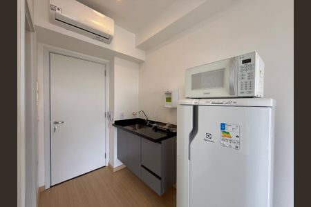 Studio para alugar com 27m², 0 quarto e sem vaga Studio para alugar com 27m², 0 quarto e sem vagaCozinha
