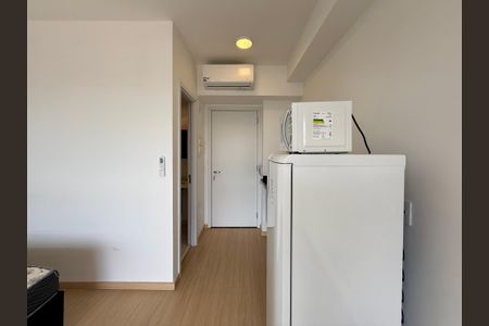 Studio para alugar com 27m², 0 quarto e sem vaga Studio para alugar com 27m², 0 quarto e sem vagaCozinha