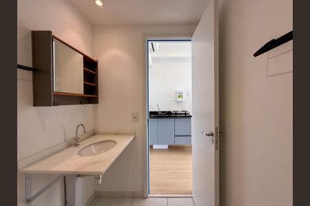 Studio para alugar com 27m², 0 quarto e sem vaga Studio para alugar com 27m², 0 quarto e sem vagaBanheiro