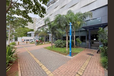 Studio para alugar com 27m², 0 quarto e sem vaga Studio para alugar com 27m², 0 quarto e sem vagaFachada