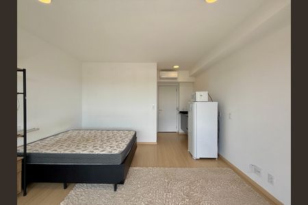 Studio para alugar com 27m², 0 quarto e sem vaga Studio para alugar com 27m², 0 quarto e sem vagaQuarto
