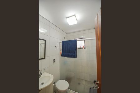 Casa à venda com 154m², 3 quartos e 2 vagasBanheiro