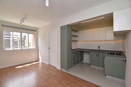 Sala de apartamento para alugar com 1 quarto, 34m² em Bigorrilho, Curitiba