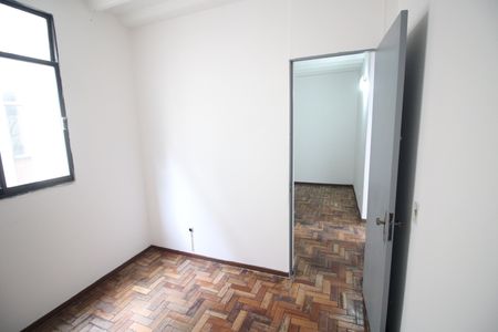 Quarto 1 de apartamento para alugar com 2 quartos, 40m² em Inconfidentes, Contagem