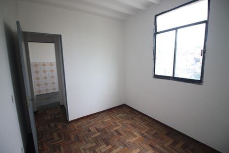 Quarto 2 de apartamento para alugar com 2 quartos, 40m² em Inconfidentes, Contagem