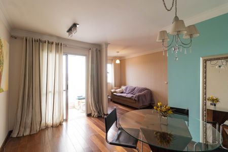 Apartamento para alugar com 65m², 2 quartos e 2 vagas Apartamento para alugar com 65m², 2 quartos e 2 vagasSala