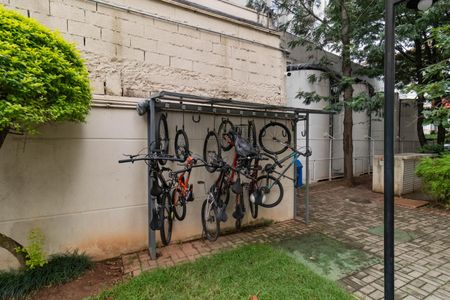 Apartamento para alugar com 65m², 2 quartos e 2 vagas Apartamento para alugar com 65m², 2 quartos e 2 vagasBicicletário