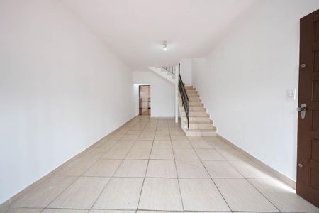 Sala de casa para alugar com 4 quartos, 130m² em Penha de França, São Paulo