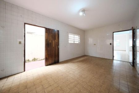 Casa para alugar com 130m², 4 quartos e 2 vagasCozinha