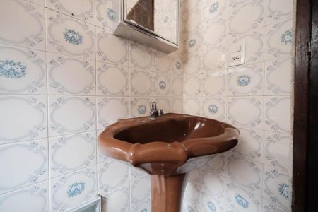 Casa para alugar com 130m², 4 quartos e 2 vagasBanheiro