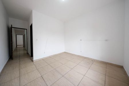 Casa para alugar com 130m², 4 quartos e 2 vagasSuíte