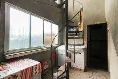 Casa à venda com 270m², 3 quartos e 2 vagasÁrea de Serviço