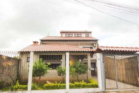 Casa à venda com 270m², 3 quartos e 2 vagasFachada