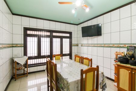 Casa à venda com 270m², 3 quartos e 2 vagasCozinha