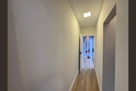 Casa de condomínio para alugar com 168m², 3 quartos e 2 vagas Casa de condomínio para alugar com 168m², 3 quartos e 2 vagasCorredor