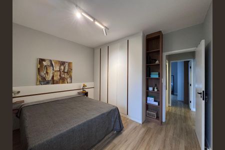 Casa de condomínio para alugar com 168m², 3 quartos e 2 vagas Casa de condomínio para alugar com 168m², 3 quartos e 2 vagasQuarto 1