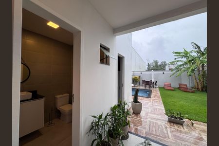 Casa de condomínio para alugar com 168m², 3 quartos e 2 vagas Casa de condomínio para alugar com 168m², 3 quartos e 2 vagasÁrea externa