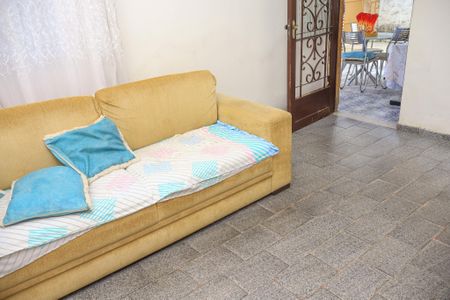 Sala de casa para alugar com 6 quartos, 250m² em Jardim das Margaridas, Salvador