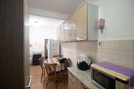Casa à venda com 380m², 7 quartos e 2 vagas Casa à venda com 380m², 7 quartos e 2 vagasCasa 3 - Cozinha
