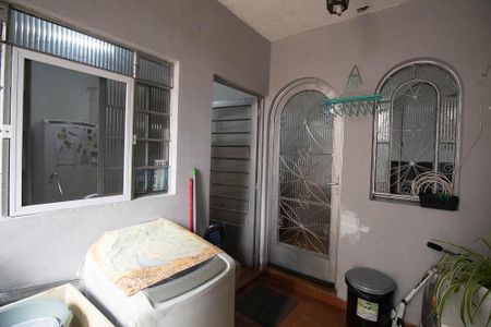 Casa à venda com 380m², 7 quartos e 2 vagas Casa à venda com 380m², 7 quartos e 2 vagasCasa 3 - Área de Serviço